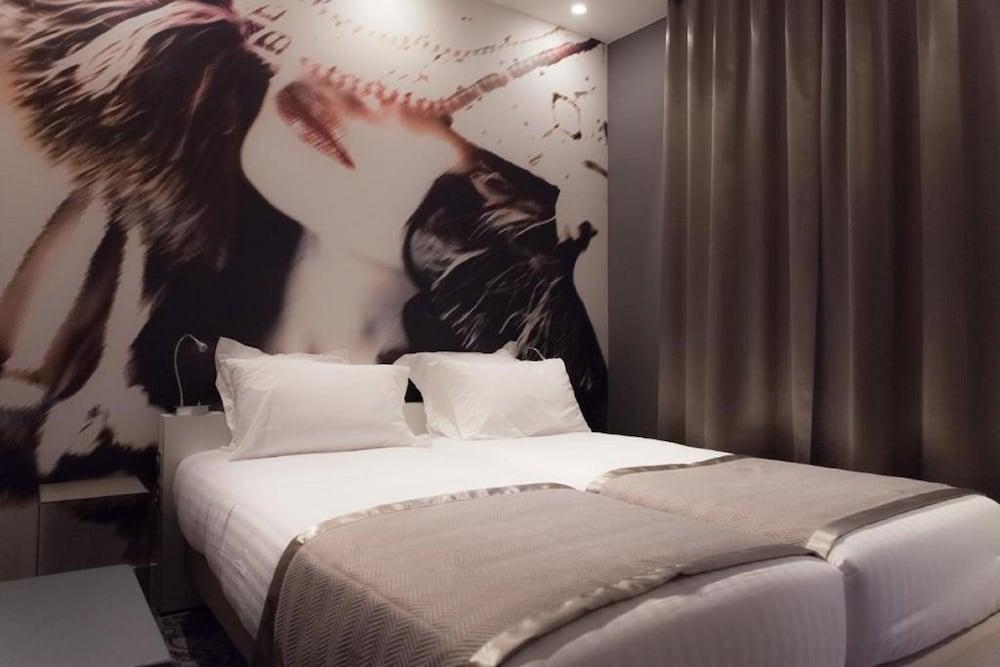 Hotel Sixteen Paris 蒙鲁日 外观 照片