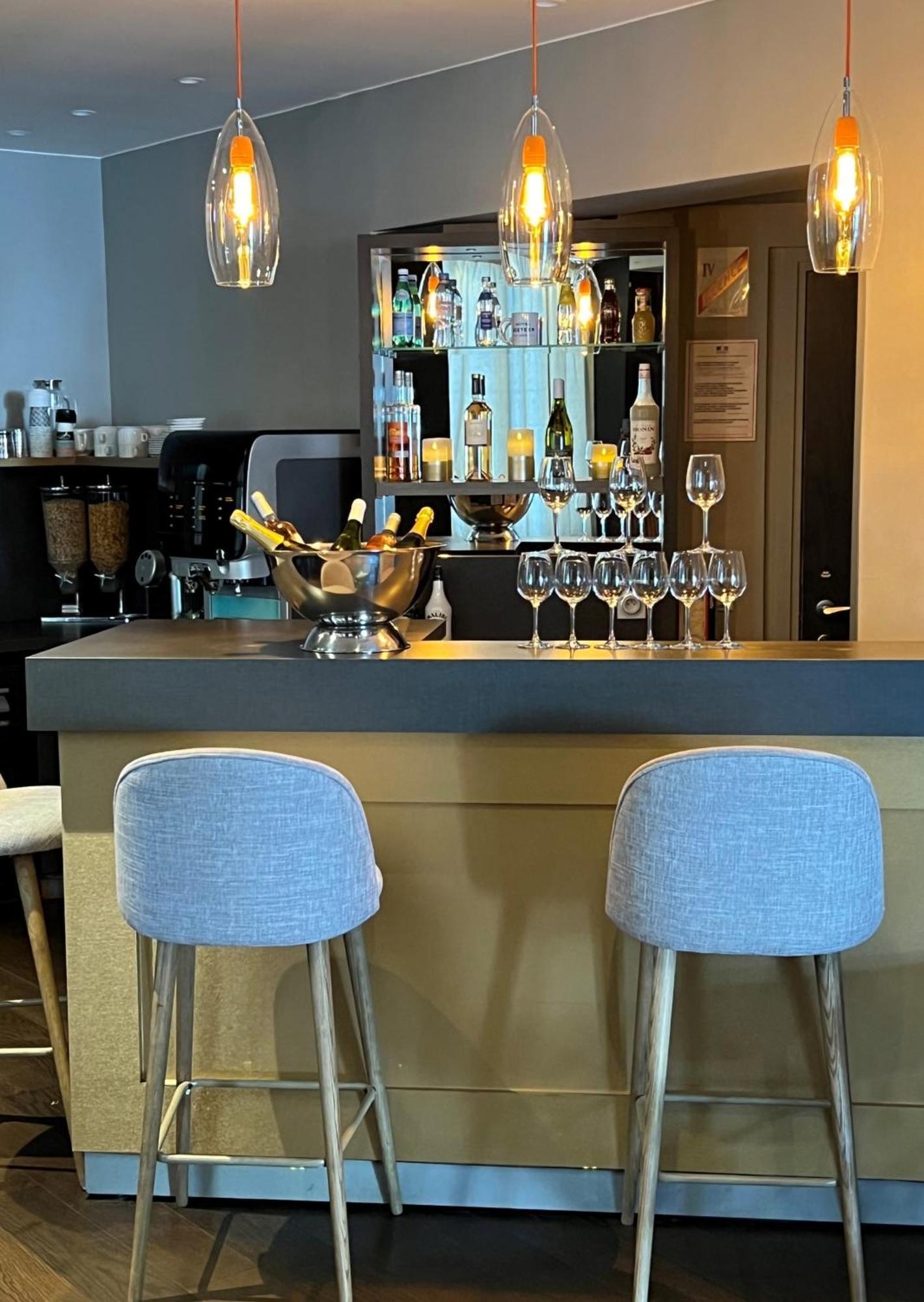 Hotel Sixteen Paris 蒙鲁日 外观 照片